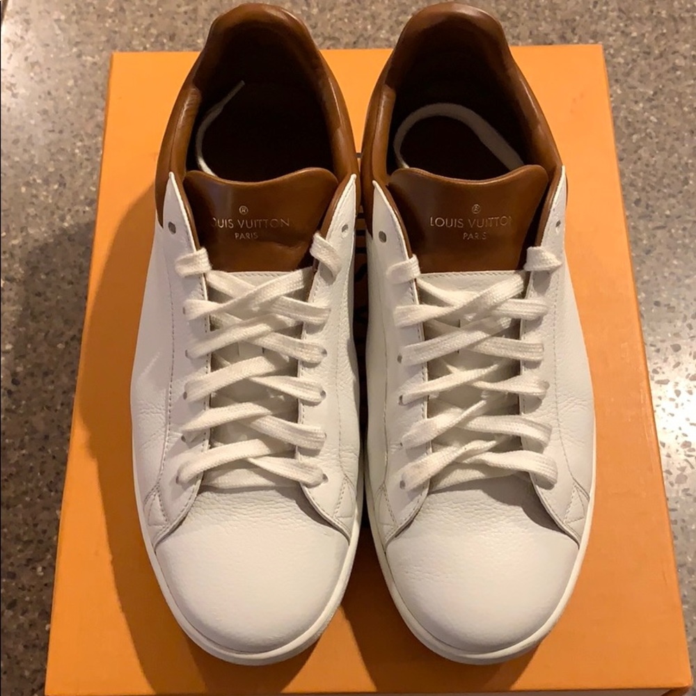Authentic Men’s Louis Vuitton Luxembourg sneakers